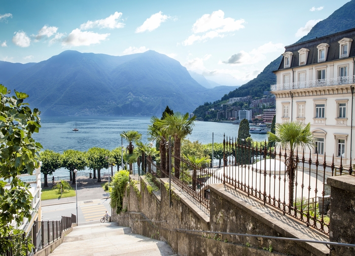 Switzerland: Palace Hotels & Alpine Splendor 9