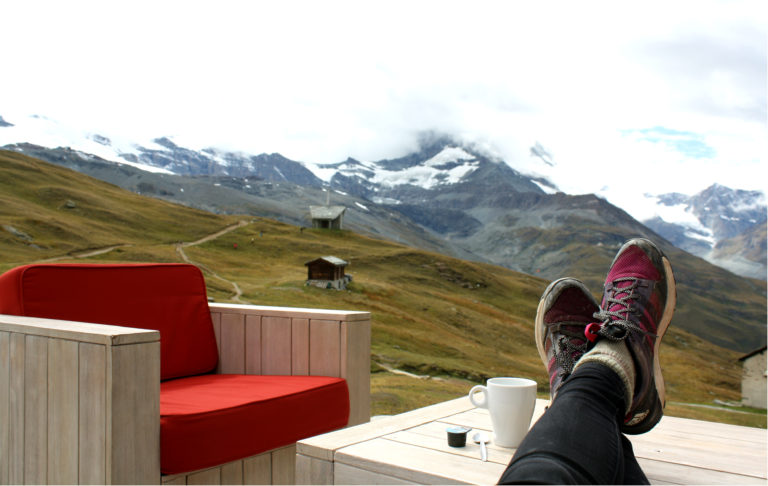 Switzerland: Palace Hotels & Alpine Splendor 12